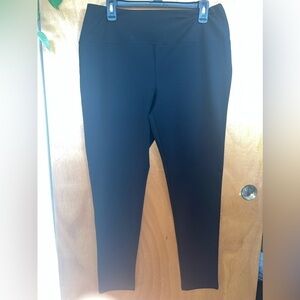 STRETCHY black dress pants. 🖤​​​​​​​​​ really good quality